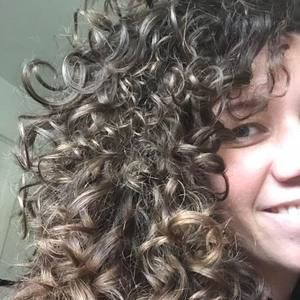 Meet your Posher, Daphne